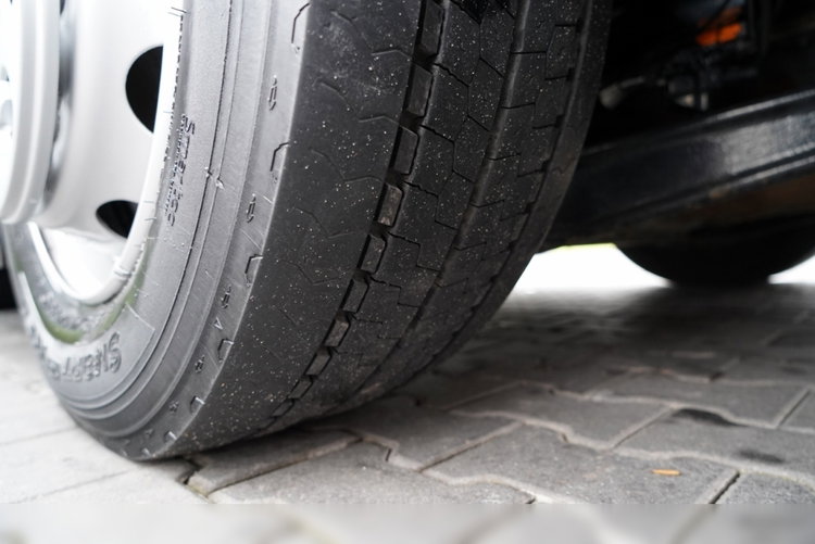 MAN TGX 18.470 / LOW DECK / MEGA / XXL / REGULOWANE SIODŁO / 2020 ROK / NAVI / SPROWADZONY / PO KONTRAKCIE SERWISOWYM zdjęcie 17