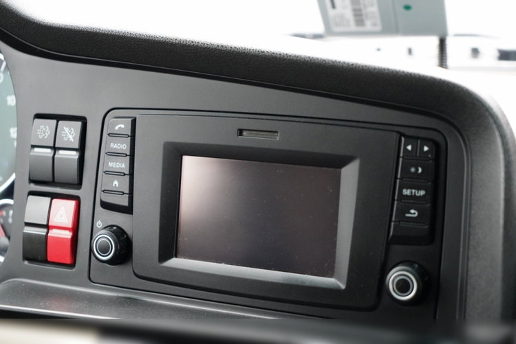 MAN TGX 18.470 / LOW DECK / MEGA / XXL / REGULOWANE SIODŁO / 2020 ROK / NAVI / SPROWADZONY / PO KONTRAKCIE SERWISOWYM zdjęcie 30