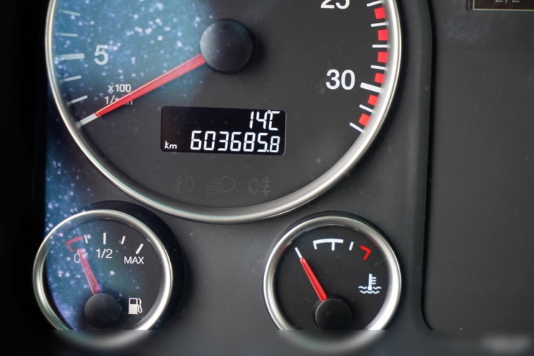 MAN TGX 18.470 / LOW DECK / MEGA / XXL / REGULOWANE SIODŁO / 2020 ROK / NAVI / SPROWADZONY / PO KONTRAKCIE SERWISOWYM zdjęcie 39