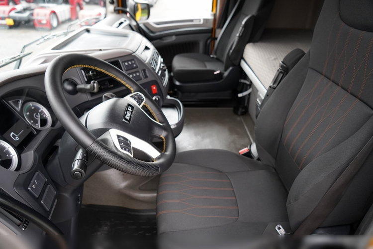 DAF XF 480 / SPACE CAB / PO KONTRAKCIE SERWISOWYM / SPROWADZONY  zdjęcie 25