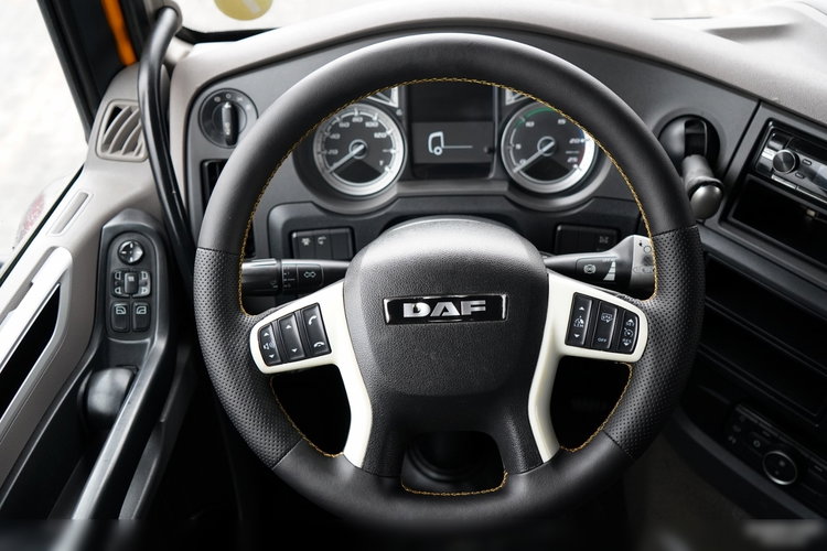 DAF XF 480 / SPACE CAB / PO KONTRAKCIE SERWISOWYM / SPROWADZONY  zdjęcie 29