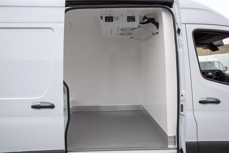 Mercedes Sprinter L2H2 CHŁODNIA 314 CDI Silnik 2.2 zdjęcie 23