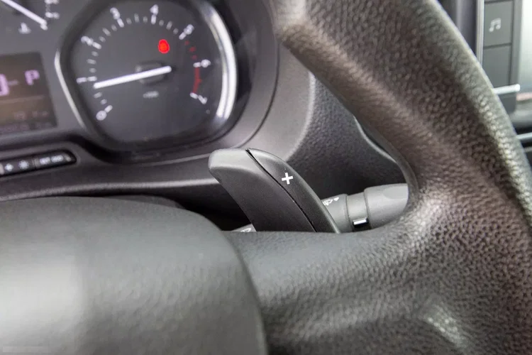 Peugeot Expert L3H1 DŁUGI 2.0 Automat zdjęcie 25