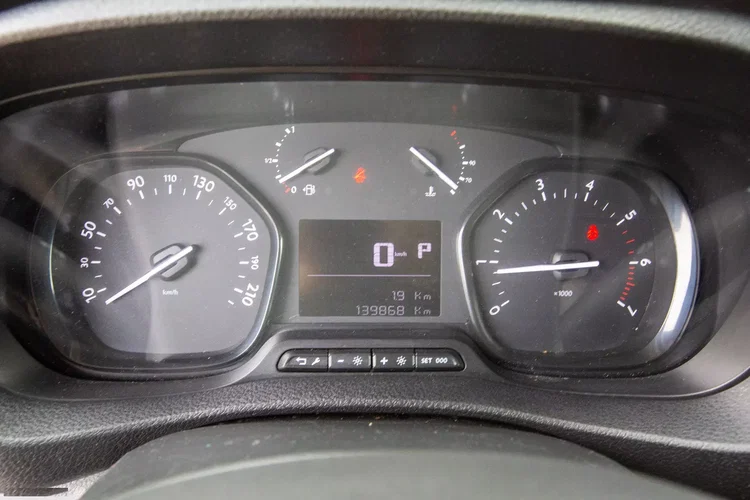 Peugeot Expert L3H1 DŁUGI 2.0 Automat zdjęcie 28