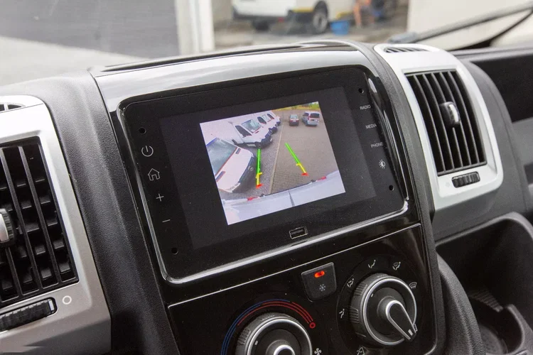 Fiat Ducato 2.3 MAXI L4H2 Professional 140KM zdjęcie 17