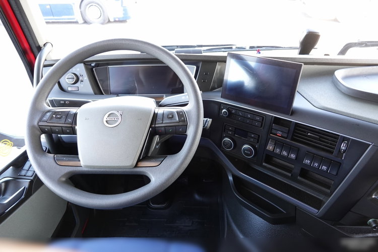 Volvo FH 500 / I-SAVE / XXL / I-PARK COOL / NOWY MODEL / OPONY 100 % / + SCHMITZ FIRANKA STANDARD / PODNOSZONA OŚ / DACH PODNOSZONY / 2022 ROK / PO ZŁOTYM KONTRAKCIE SERWISOWYM zdjęcie 28