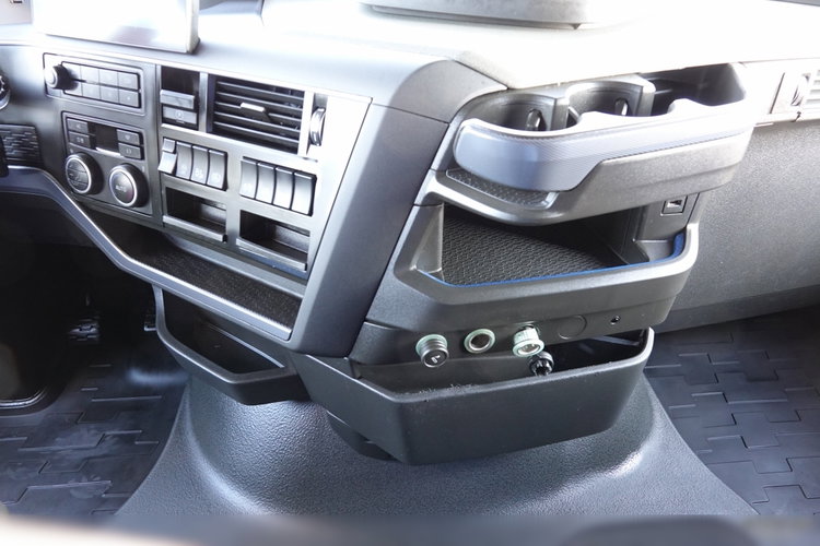 Volvo FH 500 / I-SAVE / XXL / I-PARK COOL / NOWY MODEL / OPONY 100 % / + SCHMITZ FIRANKA STANDARD / PODNOSZONA OŚ / DACH PODNOSZONY / 2022 ROK / PO ZŁOTYM KONTRAKCIE SERWISOWYM zdjęcie 29