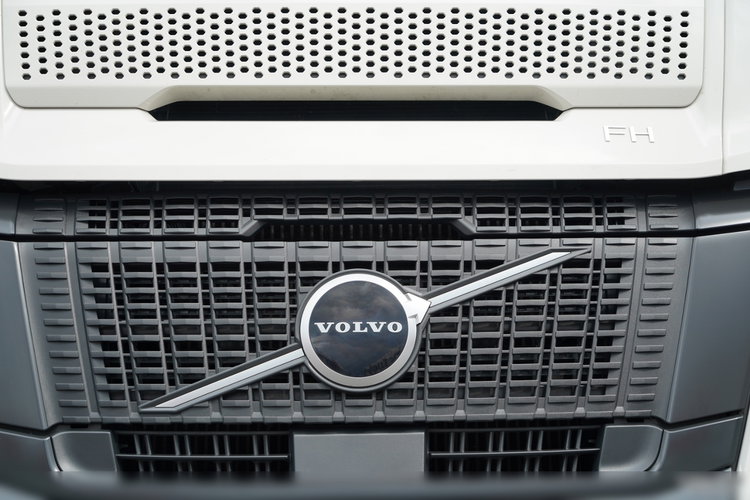 Volvo FH 500 AERO / 2025 ROK / I-SAVE / XXL . /  GWARANCJA FABRYCZNA zdjęcie 6