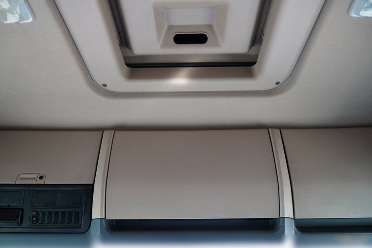 Scania R 450 / RETARDER /  PRZYSTAWKA PTO / KLIMA POSTOJOWA /  CAŁA NA PODUSZKACH / ALUFELGI  / SPROWADZONA / PO  KONTRAKCIE SERWISOWYM zdjęcie 34