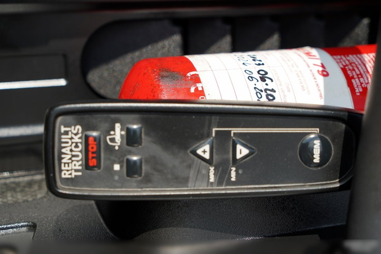 Renault T 440 / 13 LITROWY / HYDRAULIKA / RETARDER  / ALUFELGI/ SPROWADZONY / PO KONTRAKCIE SERWISOWYM zdjęcie 25