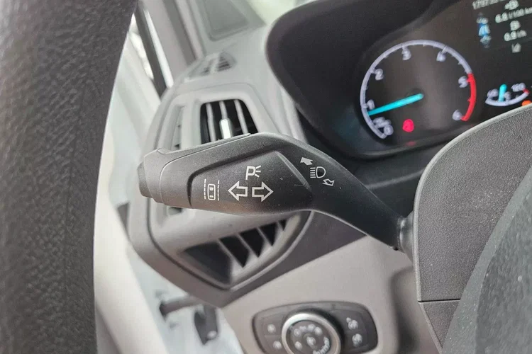 Ford transit-connect Long 5-osobowe 44999zł NETTO 1.5TdCi/120KM zdjęcie 25