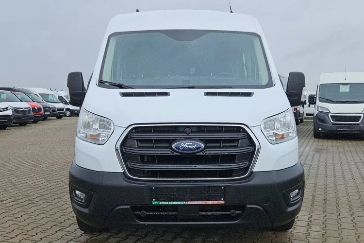 Ford transit L3H2 4x4 99999zł NETTO Brygadówka 6 osób 2.0TdCi/170KM zdjęcie 4