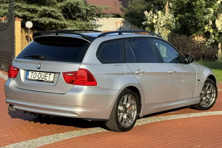BMW seria-3 zdjęcie 11