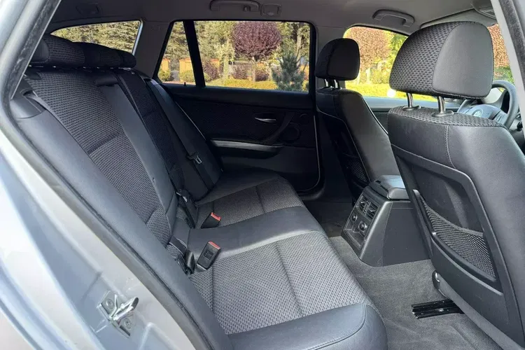 BMW seria-3 zdjęcie 27