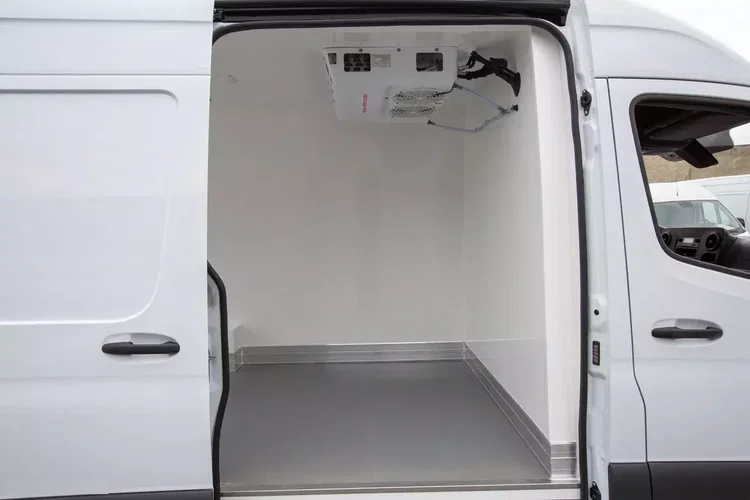 Mercedes Sprinter L2H2 CHŁODNIA 314 CDI Silnik 2.2 zdjęcie 6