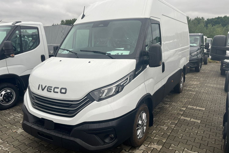 Iveco Daily zdjęcie 1