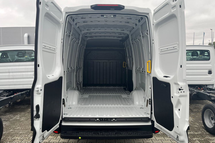 Iveco Daily zdjęcie 3