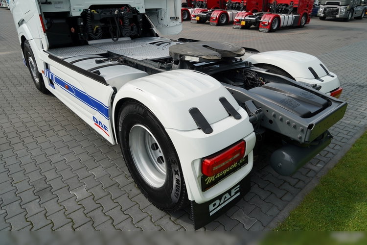 DAF XG 530 / RETARDER / CAŁY NA PODUSZKACH / KLIMA POSTOJOWA /  zdjęcie 15