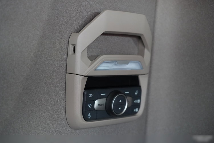 DAF XG 530 / RETARDER / CAŁY NA PODUSZKACH / KLIMA POSTOJOWA /  zdjęcie 42