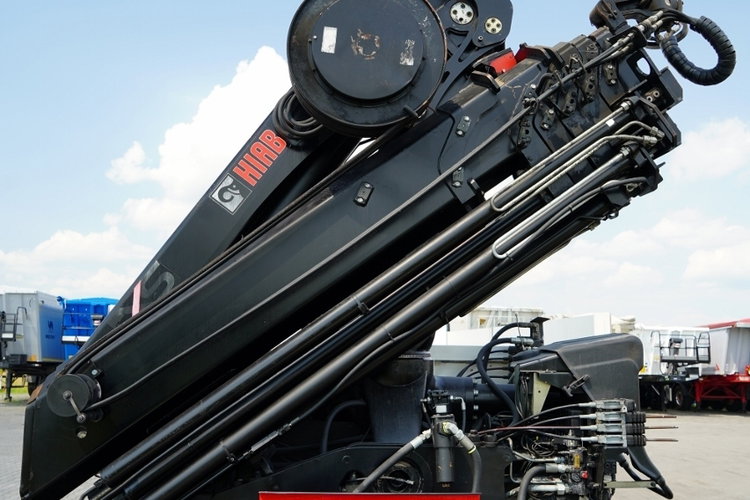 Scania P360 / 6X4 / SKRZYNIOWY 4.85 + HDS HIAB 211 E-6 HIDUO / UDŹWIG 7100KG / MAX WYSÓW 16.5 M / STEROWANIE RADIOWE zdjęcie 27