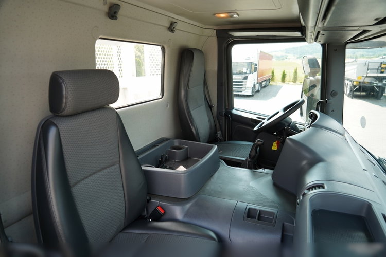 Scania P360 / 6X4 / SKRZYNIOWY 4.85 + HDS HIAB 211 E-6 HIDUO / UDŹWIG 7100KG / MAX WYSÓW 16.5 M / STEROWANIE RADIOWE zdjęcie 51