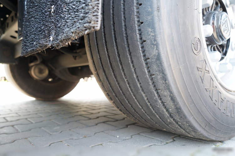 KAESSBOHRER / FIRANKA / MEGA / LOWDECK / 2020 ROK / DACH PODNOSZONY zdjęcie 23