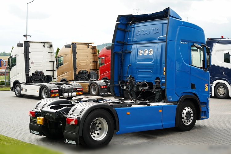 Scania R 450 / RETARDER / HYDRAULIKA / ADR AT / KLIMA POSTOJOWA / ALUFELGI / 2021 ROK / PO KONTRAKCIE SERWISOWYM zdjęcie 9