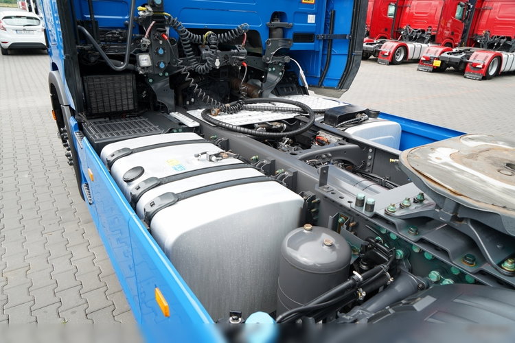 Scania R 450 / RETARDER / HYDRAULIKA / ADR AT / KLIMA POSTOJOWA / ALUFELGI / 2021 ROK / PO KONTRAKCIE SERWISOWYM zdjęcie 14