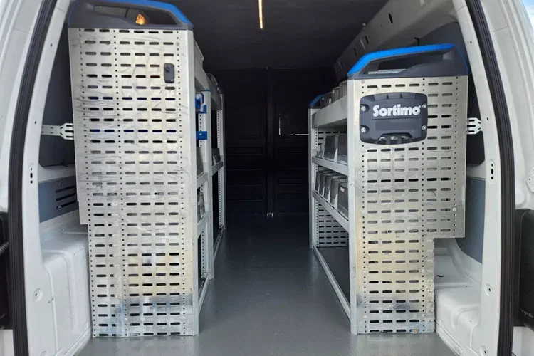 Volkswagen Caddy LONG 44999zł NETTO Zabudowa Warsztatowa 2.0TDi/102KM zdjęcie 14