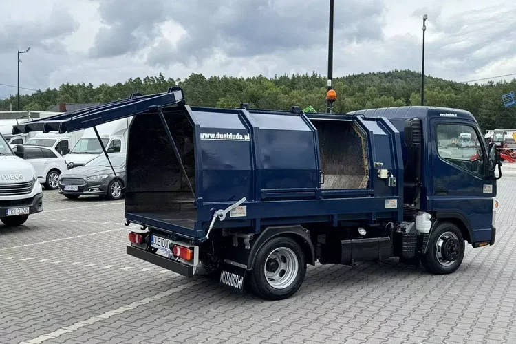 Mitsubishi Canter zdjęcie 3