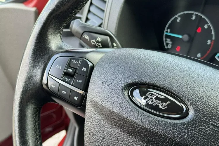 Ford Transit Custom zdjęcie 31