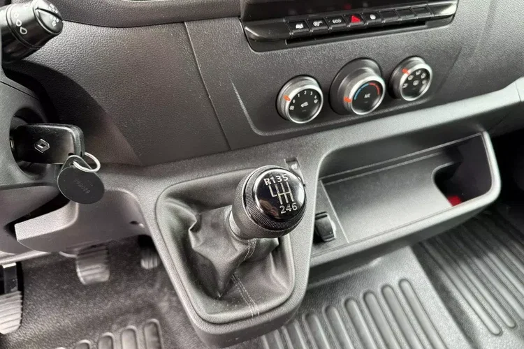 Renault Master zdjęcie 27