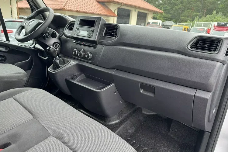 Renault Master zdjęcie 30