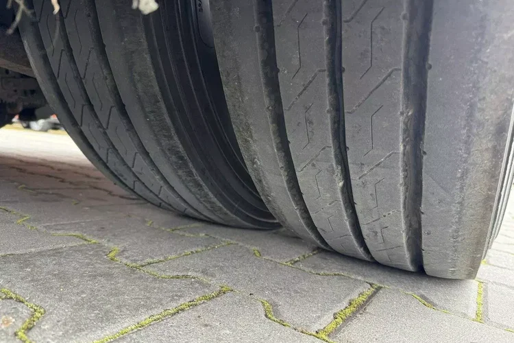 KAESSBOHRER Niskopodłogowa Telemega Rozciągana 7.25 3-Osiowa Oś skrętna zdjęcie 12