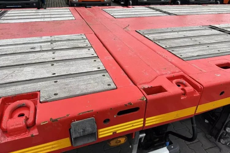 KAESSBOHRER Niskopodłogowa Telemega Rozciągana 7.25 3-Osiowa Oś skrętna zdjęcie 18