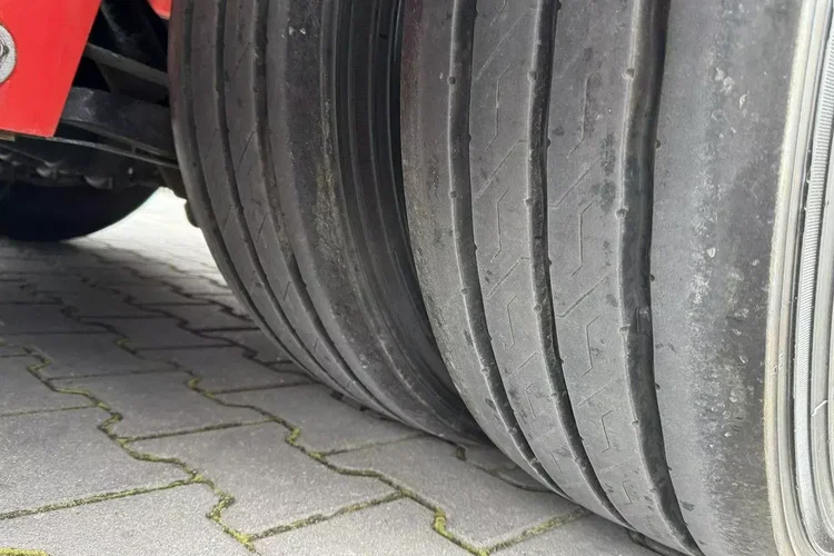 KAESSBOHRER Niskopodłogowa Telemega Rozciągana 7.25 3-Osiowa Oś skrętna zdjęcie 23