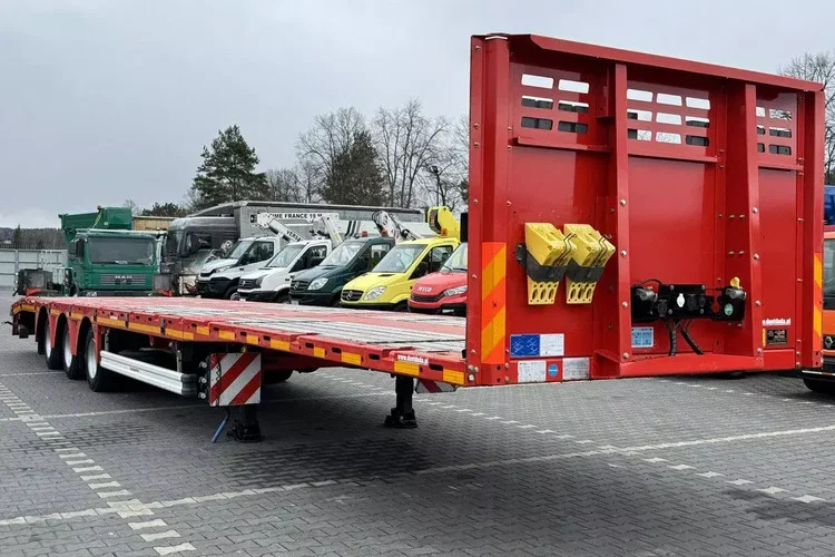 KAESSBOHRER Niskopodłogowa Telemega Rozciągana 7.25 3-Osiowa Oś skrętna zdjęcie 4