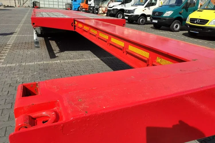 KAESSBOHRER Niskopodłogowa Telemega Rozciągana 7.25 3-Osiowa Oś skrętna zdjęcie 5