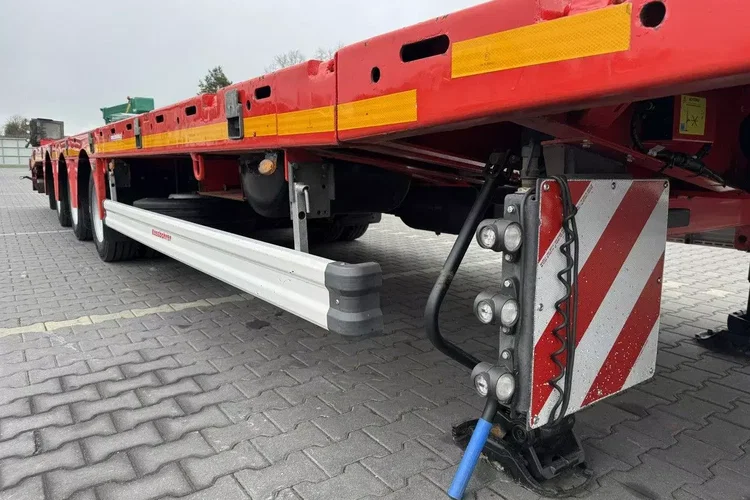 KAESSBOHRER Niskopodłogowa Telemega Rozciągana 7.25 3-Osiowa Oś skrętna zdjęcie 9