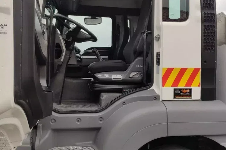 MAN TGS 28.360 6x2 Najazd Hydrauliczny Laweta Ciężarowa zdjęcie 18
