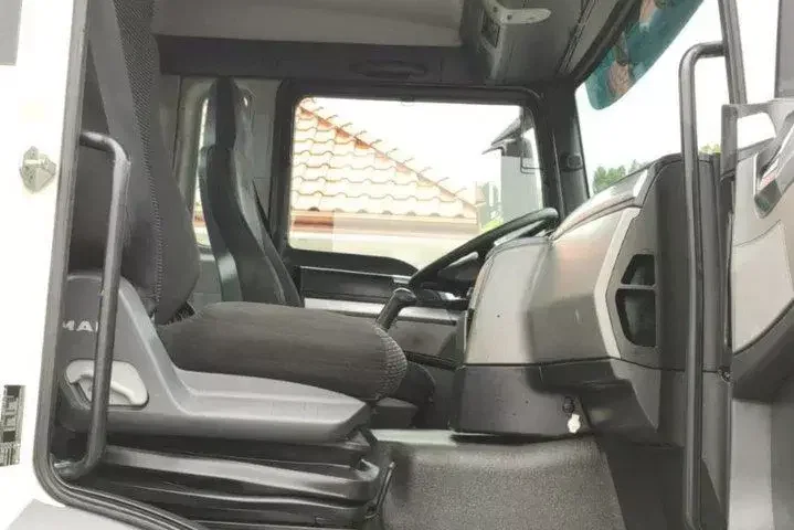 MAN TGS 28.360 6x2 Najazd Hydrauliczny Laweta Ciężarowa zdjęcie 25