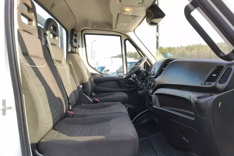 Iveco Daily 35C16 V zdjęcie 17