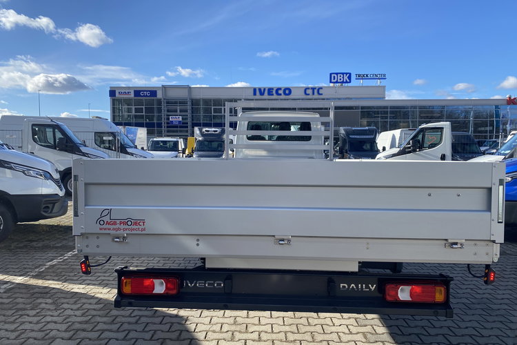 IVECO Daily 35S16H3.0 D zdjęcie 10