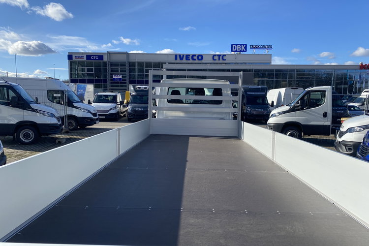 IVECO Daily 35S16H3.0 D zdjęcie 11