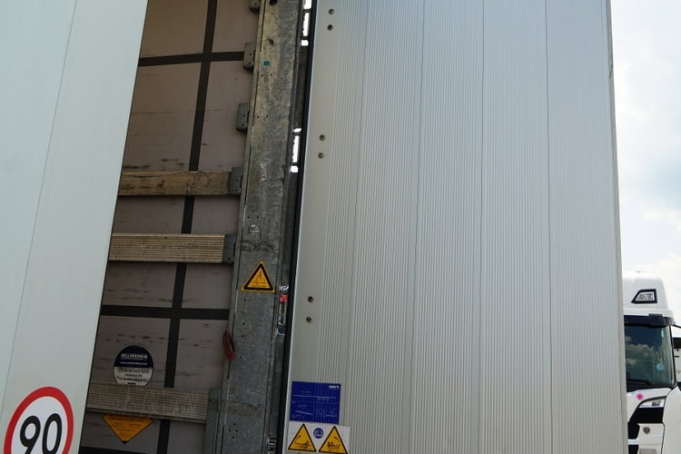 Schmitz / FIRANKA / STANDARD / OŚ PODNOSZONA / PODNOSZONY DACH / 2022R  zdjęcie 14