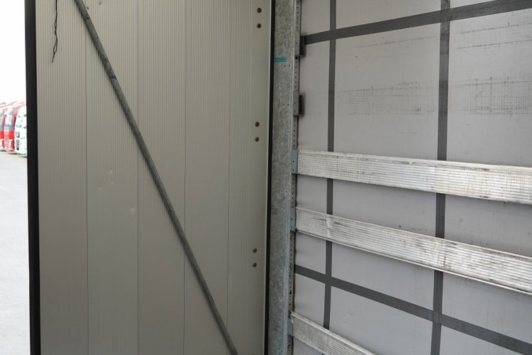 Schmitz / FIRANKA / STANDARD / OŚ PODNOSZONA / PODNOSZONY DACH / 2022R  zdjęcie 20