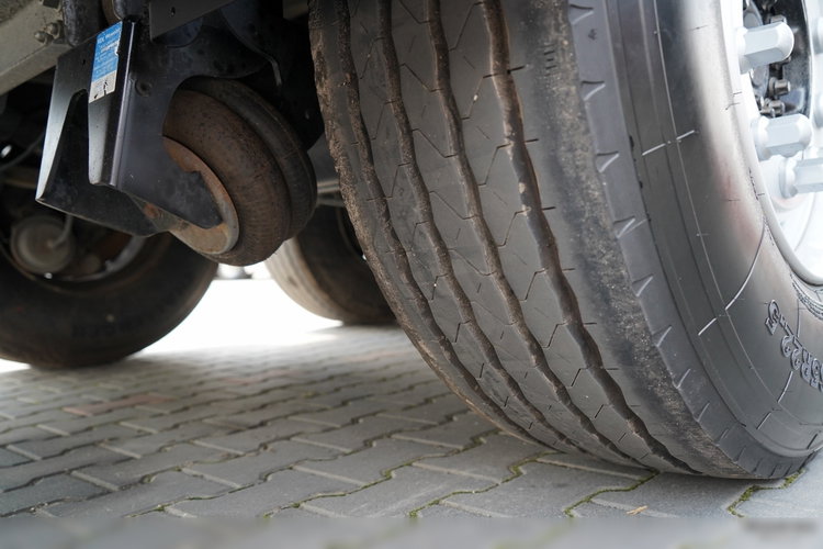 Schmitz / FIRANKA / STANDARD / OŚ PODNOSZONA / PODNOSZONY DACH / 2022R  zdjęcie 21