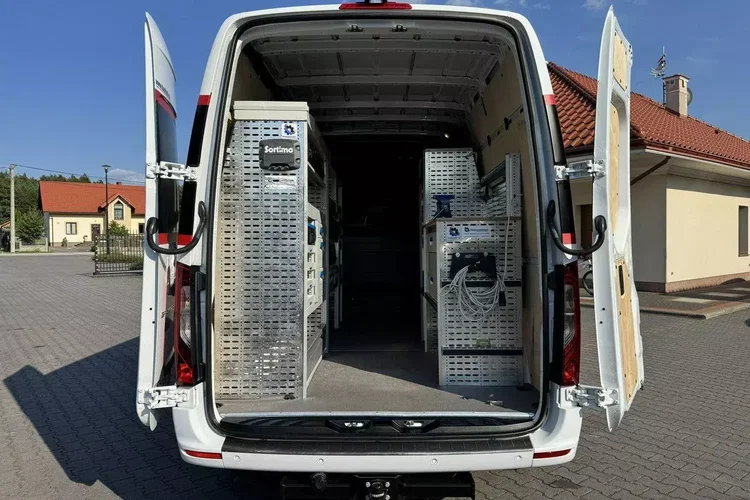 Mercedes Sprinter zdjęcie 17