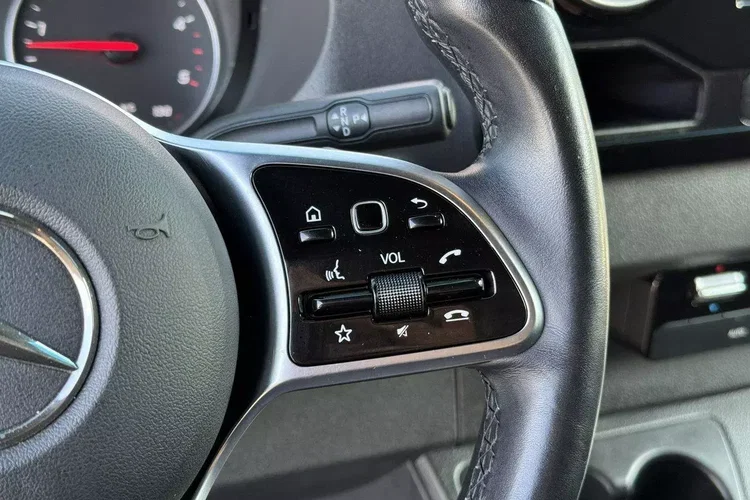 Mercedes Sprinter zdjęcie 32