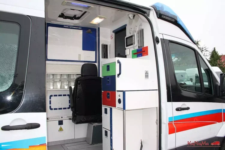 Mercedes Sprinter zdjęcie 20